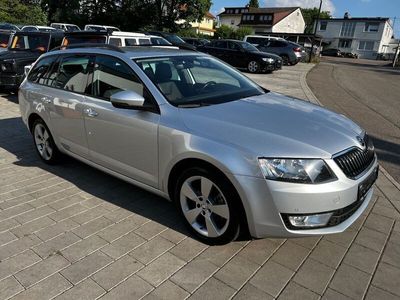 gebraucht Skoda Octavia 2.0TDI DSG Style Teileder EURO6 150PS