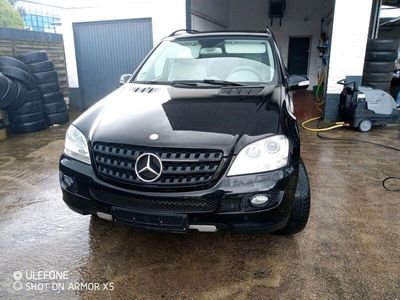 Mercedes ML280