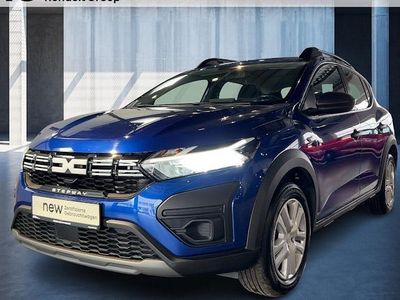 Gebraucht Dacia Sandero Essentiel 101 PS (74 kW) 2024 Blau Limousine