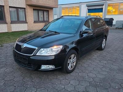 Gebraucht Skoda Octavia 160 PS (117 kW) 2011 Schwarz Kombi