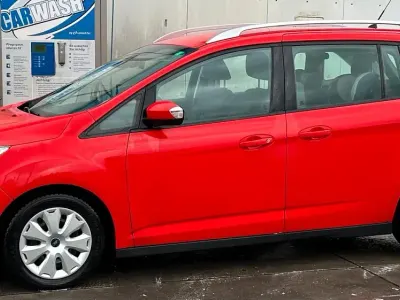 Gebraucht Ford Grand C-Max 125 PS (91 kW) 2014 Rot Van / Kleinbus