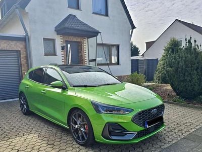Gebraucht Ford Focus ST 280 PS (205 kW) 2024 Grün Limousine