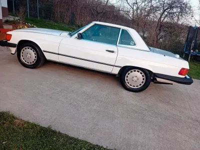 Używany Mercedes 560 231 KM (169 kW) 1988 Biały Kabriolet