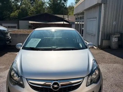 Gebraucht Opel Corsa 70 PS (51 kW) 2014 Silber Kleinwagen