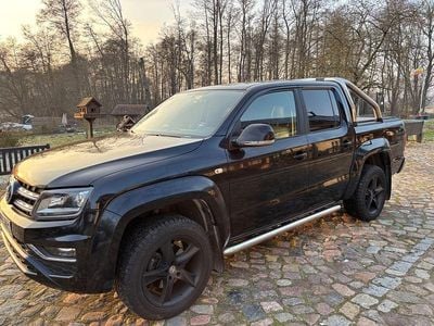 Gebraucht VW Amarok 305 PS (224 kW) 2016 Schwarz Abholung