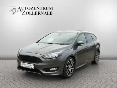 Usata Ford Focus ST-Line 195 CV (143 kW) 2017 Grigio Station wagon