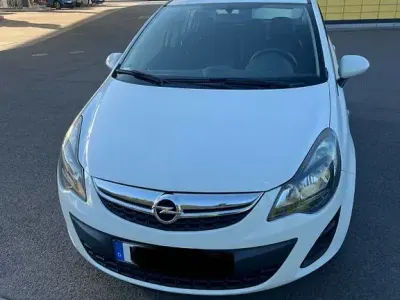 Gebraucht Opel Corsa Edition 90 PS (66 kW) 2015 Weiß Kleinwagen