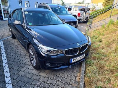 Schwarz Gebraucht 2016 BMW 320 Gran Turismo Sport Line Limousine | 19.635 €