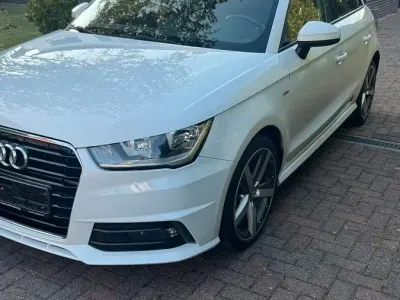 Gebraucht Audi A1 S-Line 122 PS (89 kW) 2016 Weiß Kleinwagen