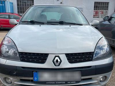 Gebraucht Renault Clio II 75 PS (55 kW) 2002 Grau Kleinwagen