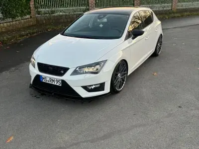 Usata Seat Leon FR 150 CV (110 kW) 2015 Bianco Berlina