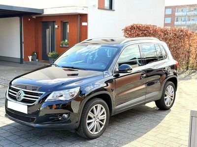 Gebraucht VW Tiguan Team 140 PS (102 kW) 2010 Schwarz SUV