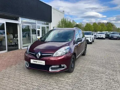 Gebraucht Renault Scenic E-Tech Bose Edition 132 PS (97 kW) 2015 Rot Van / Kleinbus