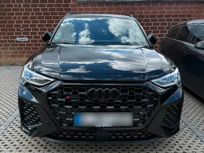 Gebraucht Audi RS Q3 400 PS (294 kW) 2022 Schwarz SUV