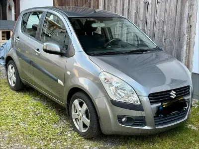Gebraucht Suzuki Splash 86 PS (63 kW) 2009 Grau Kleinwagen