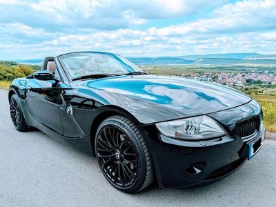 Gebraucht BMW Z4 Sport Line 231 PS (169 kW) 2005 Schwarz Cabrio