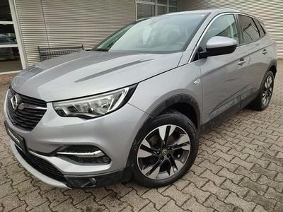 Gebraucht Opel Grandland X Innovation 131 PS (96 kW) 2018 Kontrast grau/quarz silber SUV