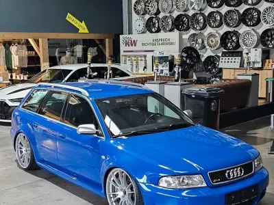 Gebraucht Audi RS4 Sport 381 PS (280 kW) 2001 Blau Kombi