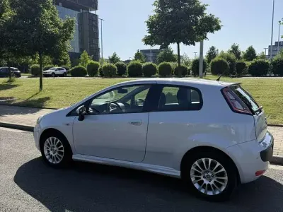 Gebraucht Fiat Punto Evo Racing 105 PS (77 kW) 2010 Kleinwagen