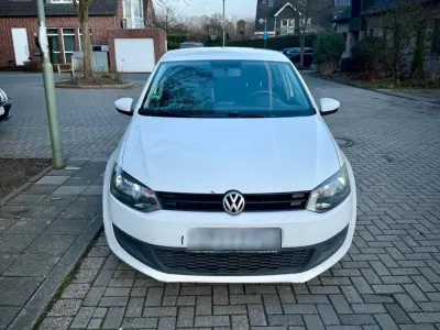 Gebraucht VW Polo 75 PS (55 kW) 2011 Weiß Kleinwagen