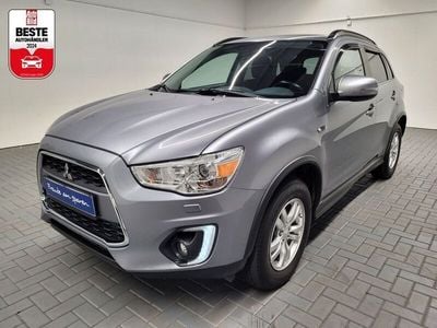 Grau (platinumgrau (m)) Gebraucht 2016 Mitsubishi ASX Diamant Edition SUV | 14.430 € (Teuer)
