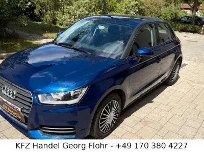 Gebraucht Audi A1 Sportback Basis 116 PS (85 kW) 2017 Blau Kleinwagen