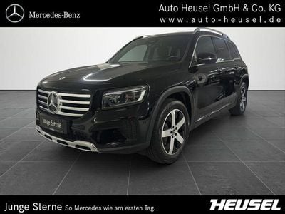 Metalliclack kosmosschwarz (metallic) Gebraucht 2024 Mercedes GLB200 Progressive SUV | 36.900 € (Fairer Preis)