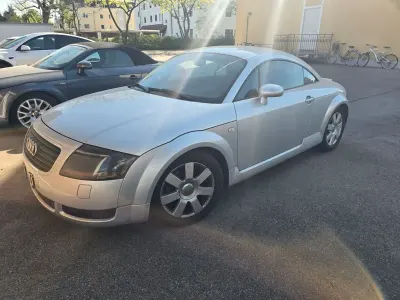 Gebraucht Audi TT Sport 179 PS (131 kW) 1999 Silber Coupé