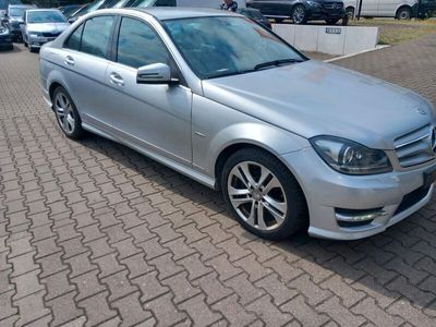 Mercedes C220