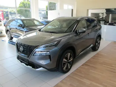 Gebraucht Nissan X-Trail Tekna 158 PS (116 kW) 2023 Gun metallic (m) SUV
