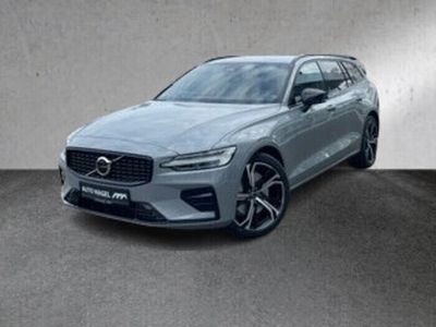 gebraucht Volvo V60 B4 Plus Dark