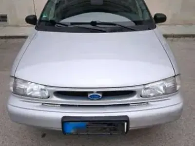 Gebraucht Ford Windstar 148 PS (108 kW) 1996 Silber Van / Kleinbus