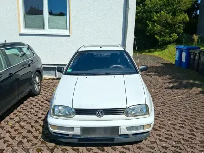 Gebraucht VW Golf III 60 PS (44 kW) 1996 Weiß Kleinwagen