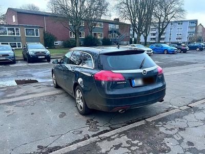 Gebraucht Opel Insignia 220 PS (161 kW) 2013 Schwarz Kombi