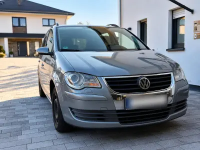 Gebraucht VW Touran 105 PS (77 kW) 2007 Silber Van / Kleinbus
