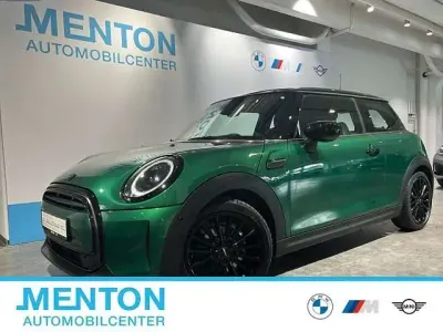 Gebraucht Mini Cooper Pepper 136 PS (100 kW) 2023 Grün Kleinwagen