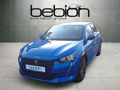 Gebraucht Peugeot e-208 Allure 100 kW (136 PS) 2021 Andere farbe Kleinwagen