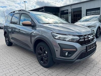Gebraucht Dacia Jogger Extreme 110 PS (80 kW) 2024 Grau Van / Kleinbus
