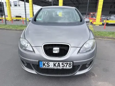 Gebraucht Seat Toledo Stylance 140 PS (102 kW) 2009 Braun Kleinwagen