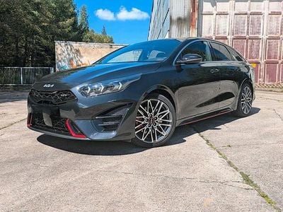 Usata Kia ProCeed GT 204 CV (150 kW) 2023 Nero Station wagon