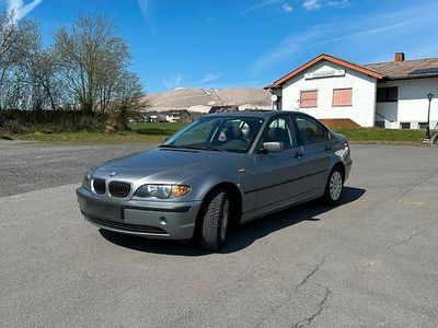 Usata BMW 316 116 CV (85 kW) 2004 Argento Berlina