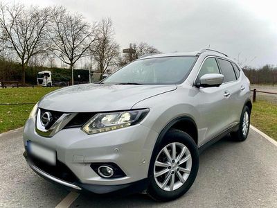 Gebraucht Nissan X-Trail Tekna 131 PS (96 kW) 2016 Silber SUV