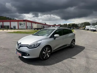 Gebraucht Renault Clio GrandTour Luxe 90 PS (66 kW) 2014 Grau Kombi
