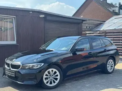Gebraucht BMW 318 Advantage 150 PS (110 kW) 2022 Schwarz Kombi