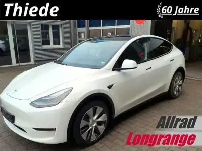 Begagnad Tesla Model Y 378 kW (514 HK) 2022 Vit SUV