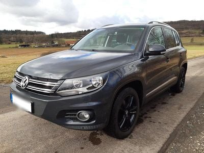 Gebraucht VW Tiguan S 150 PS (110 kW) 2016 Grau SUV