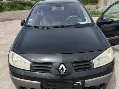Gebraucht Renault Mégane II 135 PS (99 kW) 2003 Schwarz Kleinwagen