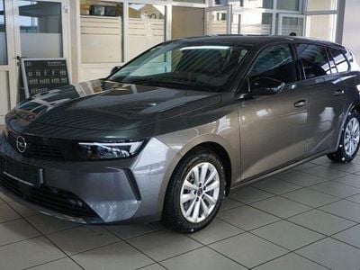Gebraucht Opel Astra Business Edition 131 PS (96 kW) 2023 Grau Kombi