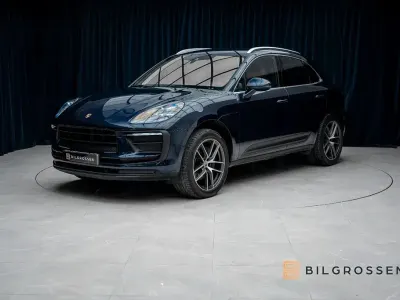Używany Porsche Macan Sport 265 KM (194 kW) 2022 Niebieski SUV