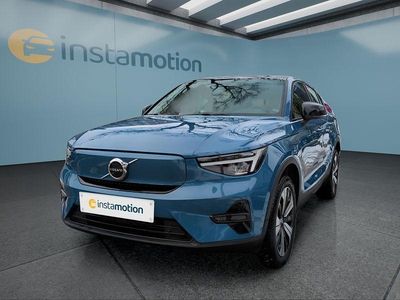 Fjord blue / (metallic) Gebraucht 2022 Volvo C40 Core SUV | 27.799 € (Guter Preis)